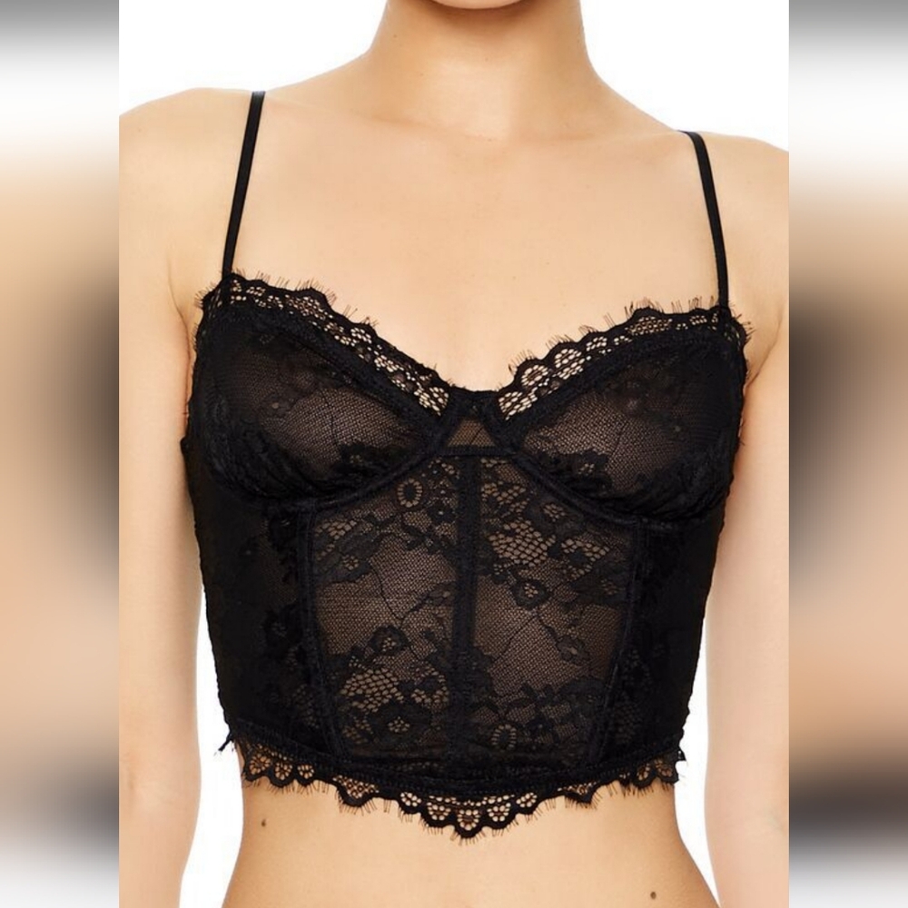 New. Black Lace Bralette